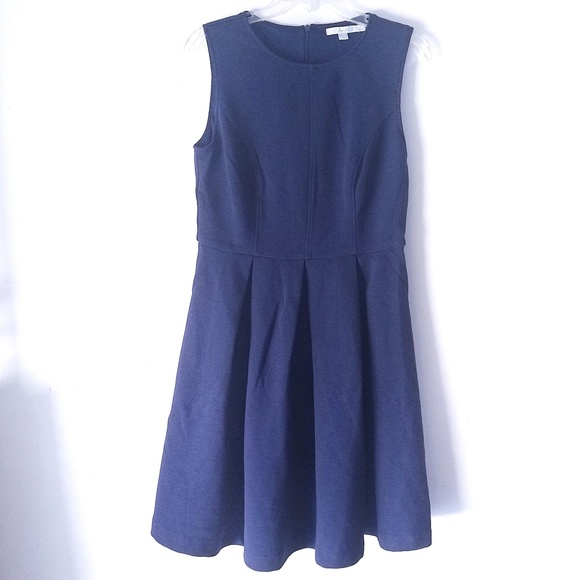 Boden Dresses & Skirts - BODEN Pleated sleeveless dress